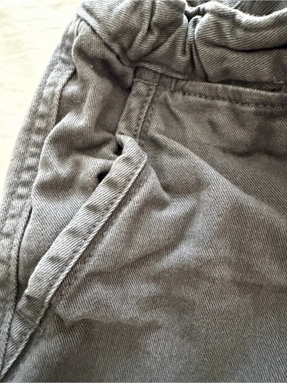 GAPKids Casual Elastic-Waist Pants in Dark Charcoal